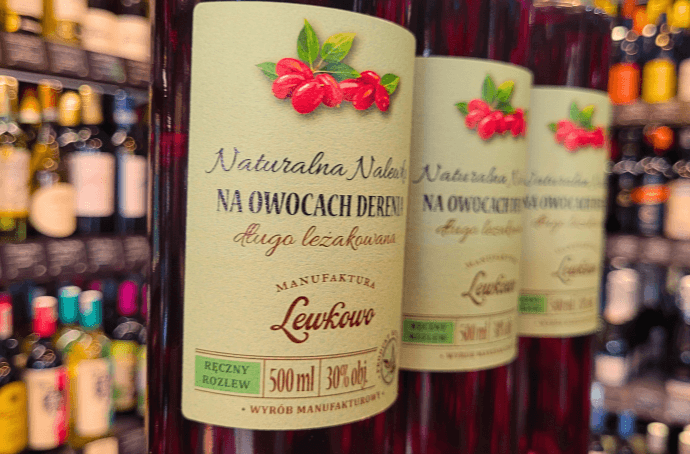 Naturalna Nalewka na Owocach Derenia